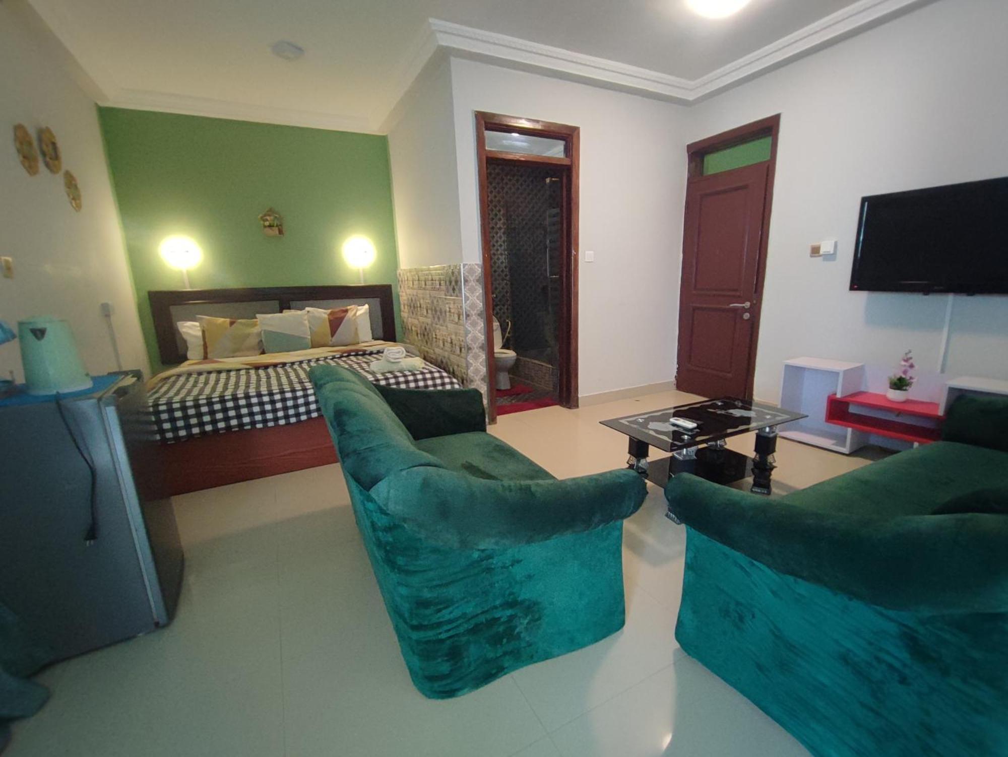 Hotel Ellisa Hospitality And Spa Akkra Exterior foto